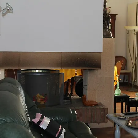 Alojamento de Acomodação e Pequeno-almoço L'ecrin D'osely Lodève