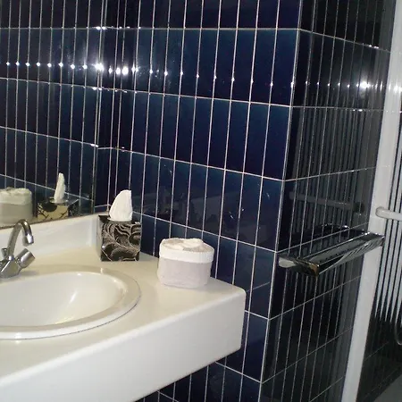 Alojamento de Acomodação e Pequeno-almoço L'ecrin D'osely Lodève